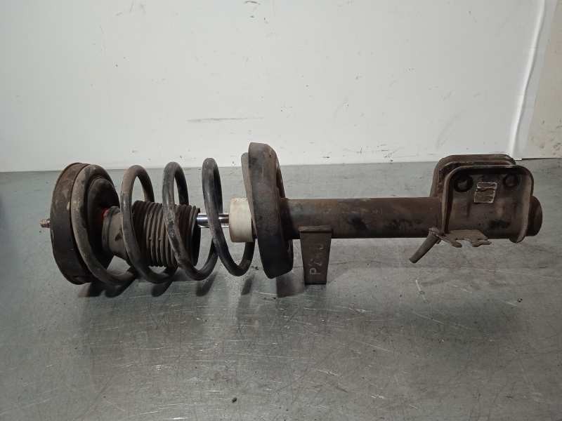 Recambio de amortiguador delantero izquierdo para opel omega b básico berlina referencia OEM IAM 90447376  