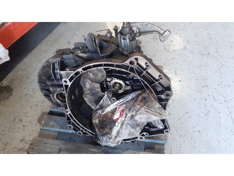 Recambio de caja casco para fiat ducato caravana referencia OEM IAM 55234830  