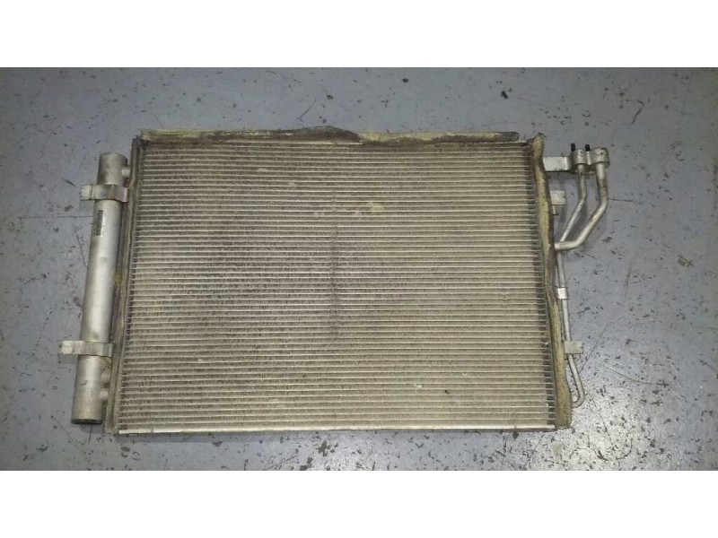 Recambio de condensador / radiador aire acondicionado para kia venga basic referencia OEM IAM 976061P000  