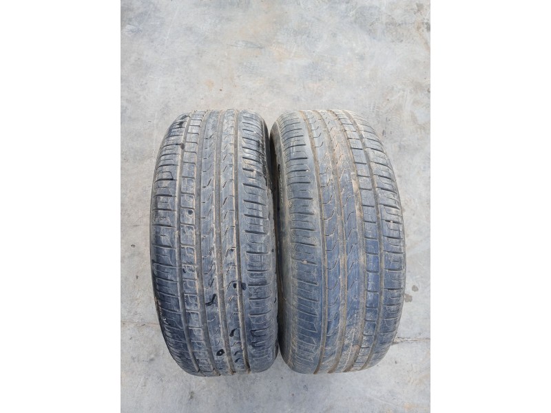 Recambio de neumatico para nissan juke (f15) 1.6 referencia OEM IAM 215-55-17 94w  pirelli 20