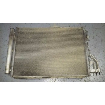 Recambio de condensador / radiador aire acondicionado para kia venga basic referencia OEM IAM 976061P000  