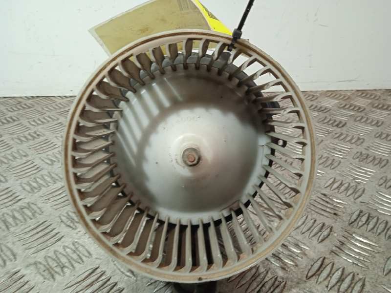 Recambio de motor calefaccion para nissan qashqai (j10) acenta 4x4 referencia OEM IAM A30355A  2 CABLES