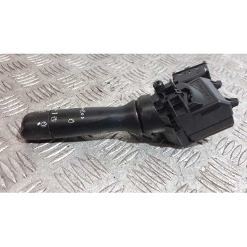 Recambio de mando limpia para toyota yaris live referencia OEM IAM   