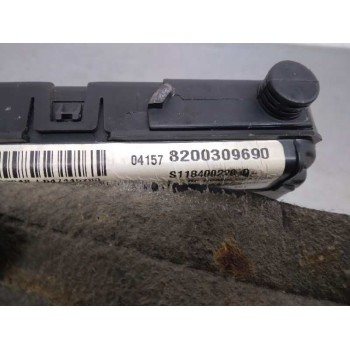 Recambio de centralita bsi para renault megane ii berlina 5p confort authentique referencia OEM IAM 8200309690  