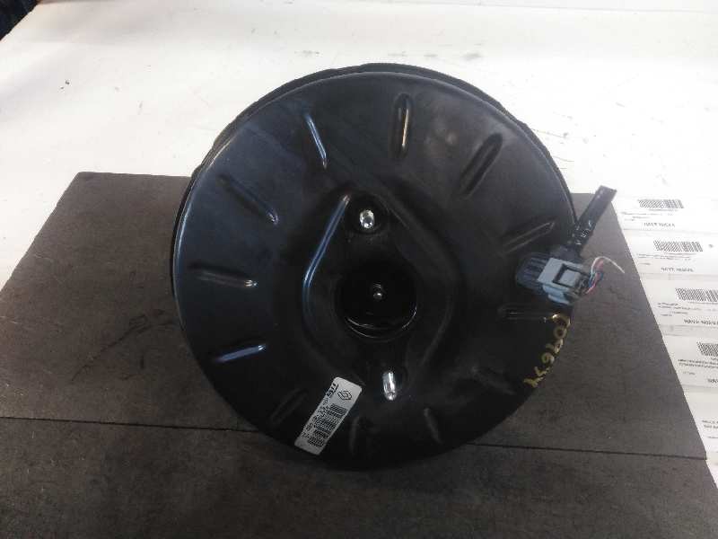 Recambio de servofreno para renault captur luxe referencia OEM IAM 472103202R TRW 