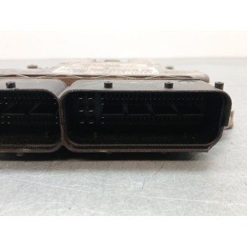 Recambio de centralita motor uce para hyundai santa fé ii (cm) 2.2 crdi 4x4 referencia OEM IAM 0281013584  