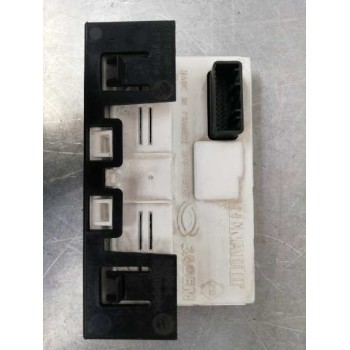 Recambio de display para renault megane ii familiar 1.5 dci diesel referencia OEM IAM 8200350498 21675996 8200350498A