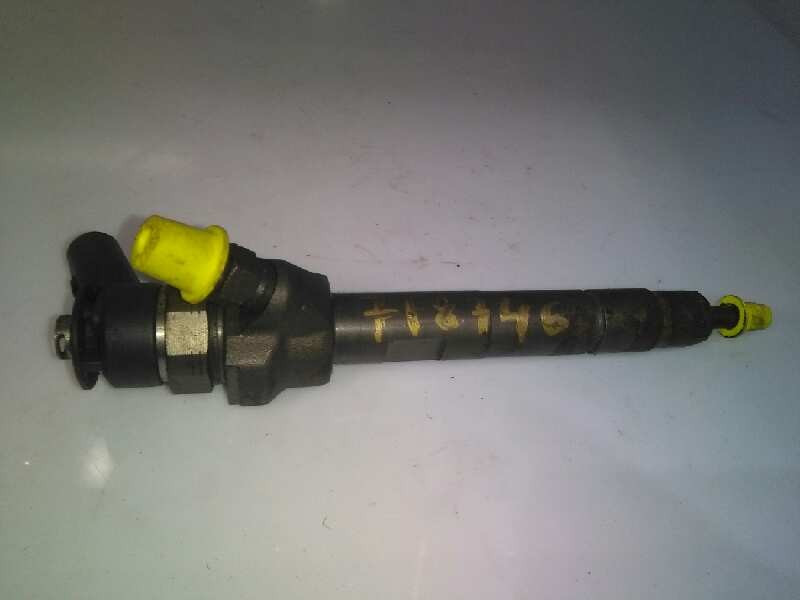 Recambio de inyector para bmw serie 1 berlina (e81/e87) 2.0 turbodiesel cat referencia OEM IAM 779844604  