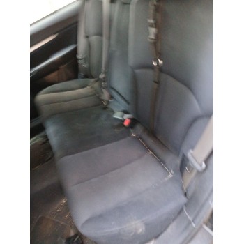 ASIENTOS TRASEROS 