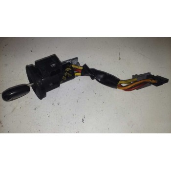 CONMUTADOR DE ARRANQUE 