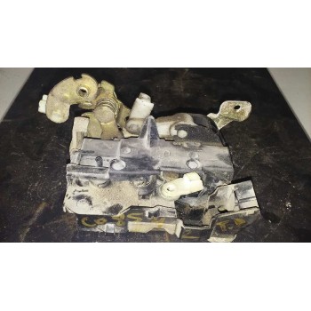 CERRADURA PUERTA TRASERA DERECHA 