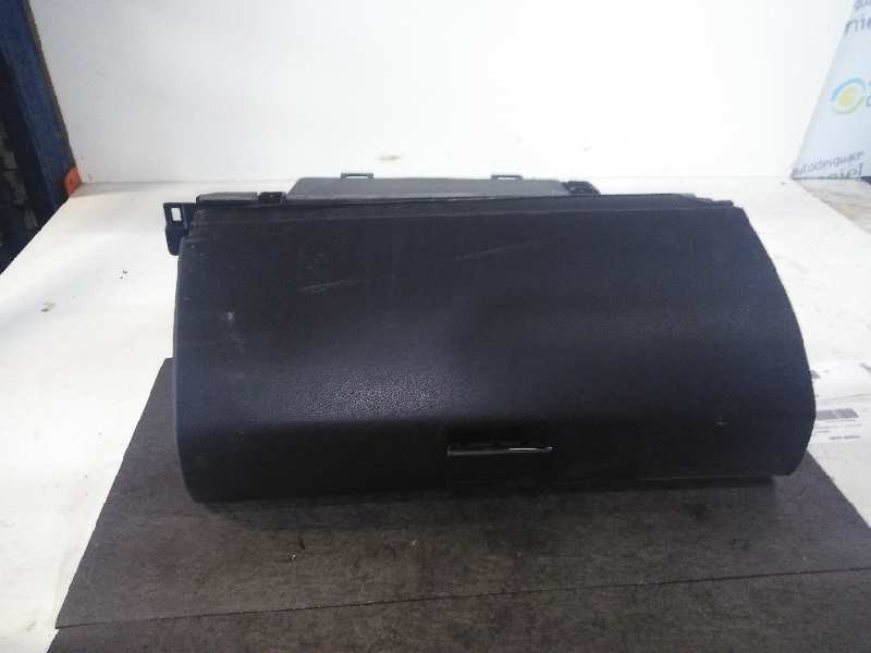 Recambio de guantera para mercedes-benz clase a (w169) a 180 cdi a-edition referencia OEM IAM JC1005483  