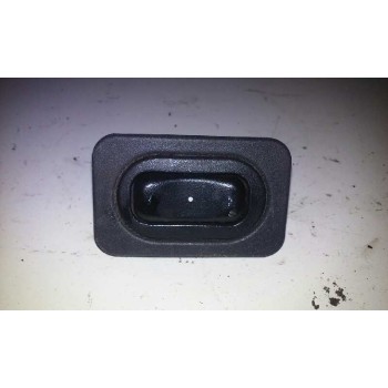 MANDO ELEVALUNAS DELANTERO DERECHO 