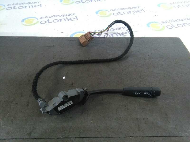 Recambio de mando volante para mercedes-benz clase e (w210) berlina diesel 300 turbodiesel (210.025) referencia OEM IAM 21054004