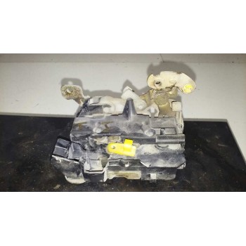 CERRADURA PUERTA TRASERA IZQUIERDA 