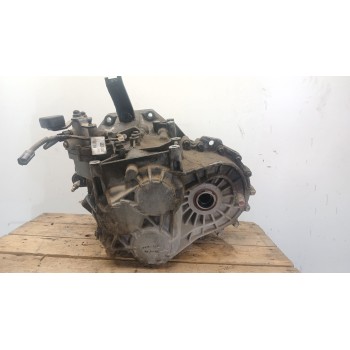 Recambio de caja cambios para ssangyong korando limited 4x2 referencia OEM IAM 3102034040 4X2 190.860KM 6V