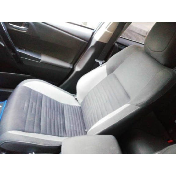 Recambio de asiento delantero derecho para toyota auris hybrid business referencia OEM IAM   