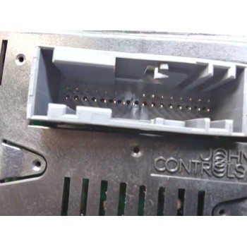 Recambio de display para opel zafira b family referencia OEM IAM 13373981  