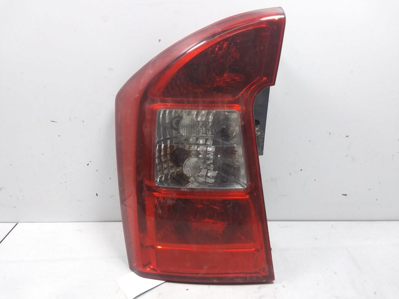 Recambio de piloto trasero izquierdo para kia carens (un) active referencia OEM IAM   