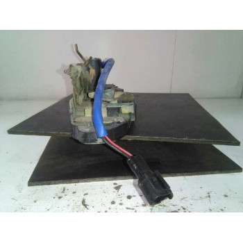 Recambio de cerradura puerta trasera derecha para kia carens 1.8 ls monovolumen referencia OEM IAM   2 PINS