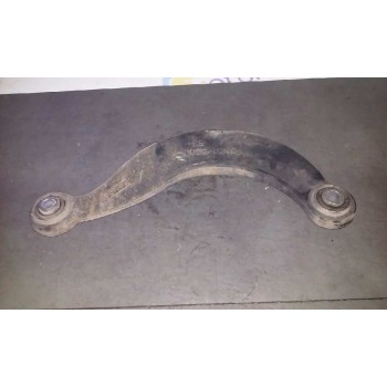 BRAZO SUSPENSION SUPERIOR TRASERO DERECHO 