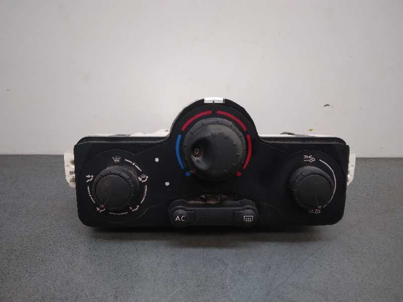 Recambio de mando calefaccion / aire acondicionado para renault modus confort dynamique referencia OEM IAM 69590001 030967W 