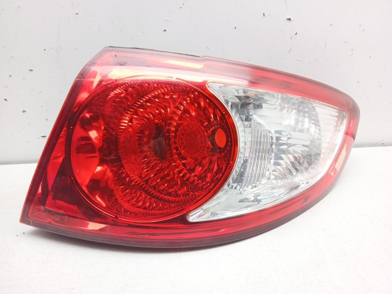 Recambio de piloto trasero derecho para hyundai santa fé ii (cm) 2.2 crdi 4x4 referencia OEM IAM 924022B000  