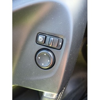 Recambio de retrovisor izquierdo para renault kadjar (ha_, hl_) 1.2 tce 130 referencia OEM IAM 13003180  