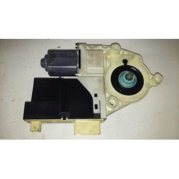 Recambio de motor elevalunas delantero derecho para citroën c4 coupe vtr plus referencia OEM IAM 996385101  