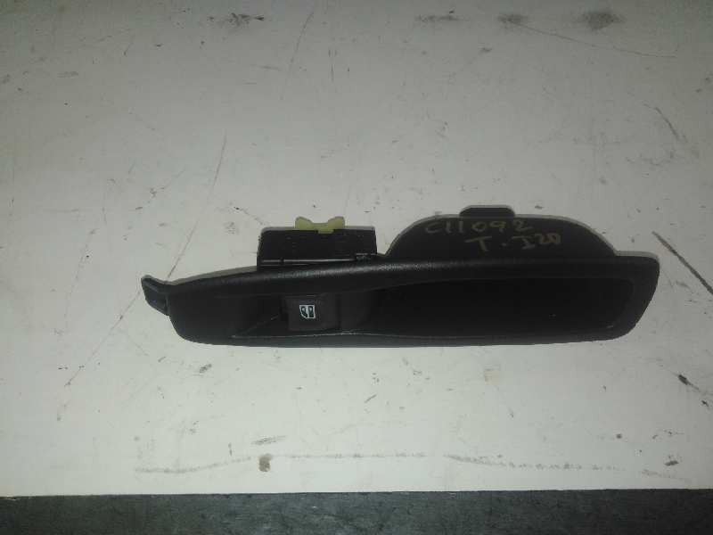 Recambio de mando elevalunas trasero izquierdo para renault captur expression referencia OEM IAM 829614619R  