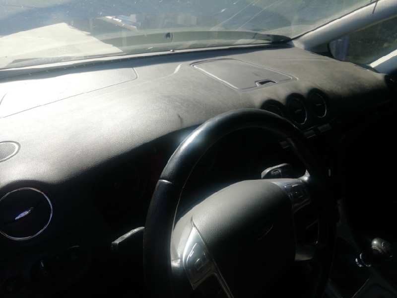 Recambio de salpicadero para ford galaxy (ca1) limited edition referencia OEM IAM  GUANTERA ROTA 