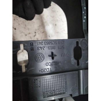 Recambio de consola central para volkswagen beetle 1.6 tdi dpf referencia OEM IAM 5C6862534  