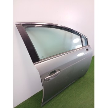 Recambio de puerta delantera derecha para toyota avensis touring sports advance referencia OEM IAM   