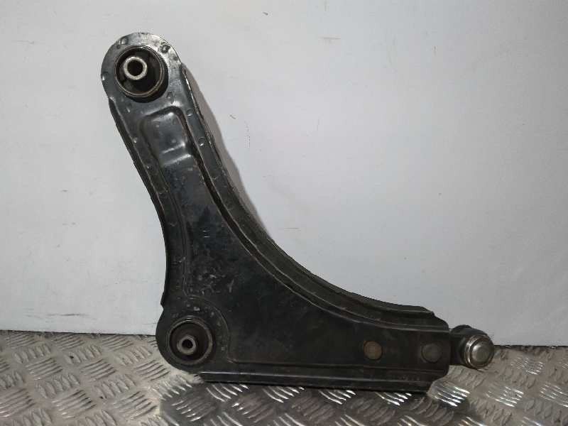 Recambio de brazo suspension inferior delantero derecho para daewoo nubira berlina se (1999) referencia OEM IAM   