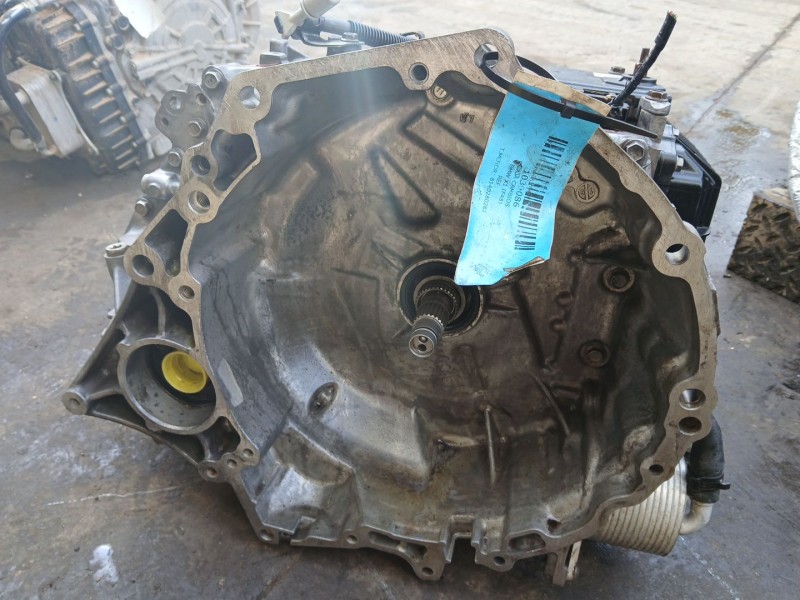 Recambio de despiece caja cambios para bmw x1 (f48) sdrive 20 d referencia OEM IAM 22B700608438  