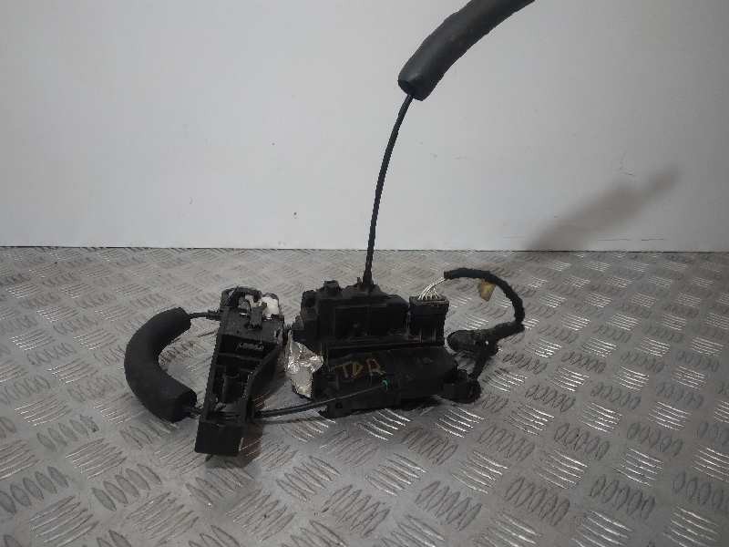 Recambio de cerradura puerta trasera derecha para renault laguna iii dynamique referencia OEM IAM  6 CABLES 