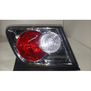 PILOTO TRASERO IZQUIERDO INTERIOR 5P INTERIOR