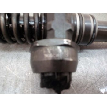 Recambio de inyector para volkswagen touareg (7la) 2.5 tdi referencia OEM IAM 07Z130073F 0414720210 X1