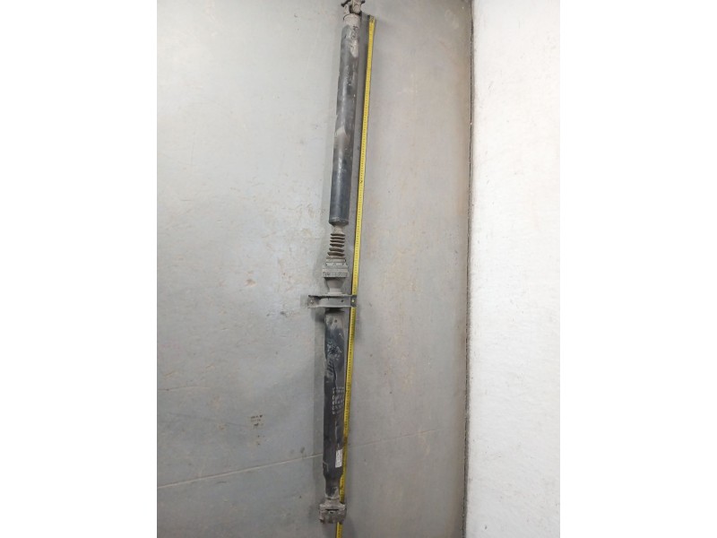 Recambio de transmision central para kia sportage v6 ex referencia OEM IAM 493002E000  