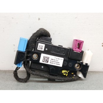 Recambio de modulo electronico para tesla model 3 (5yj3) ev awd referencia OEM IAM 1588124100  