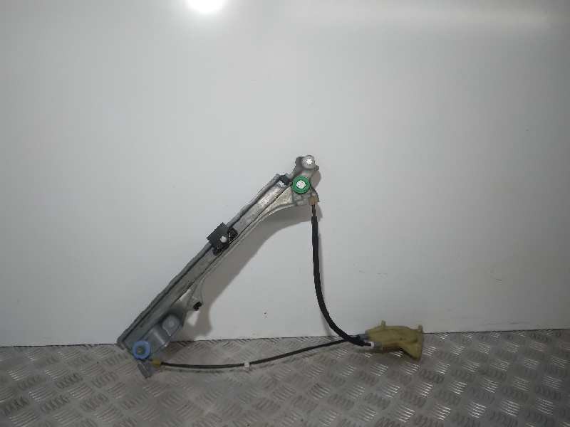 Recambio de elevalunas trasero derecho para renault laguna iii dynamique referencia OEM IAM 827000001R SOLO MECANISMO 