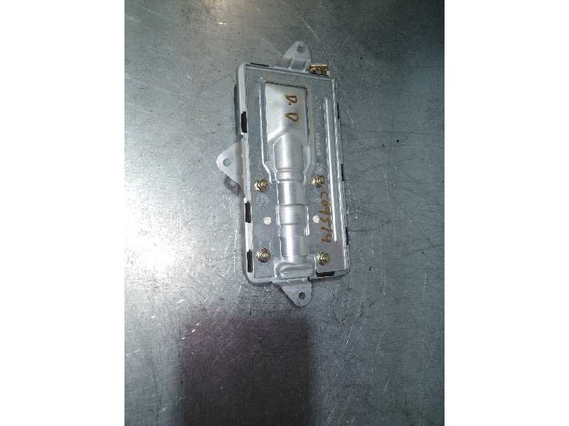 Recambio de airbag delantero derecho para mercedes-benz vaneo (w414) furgoneta compacta referencia OEM IAM 1688600205 RODILLA 