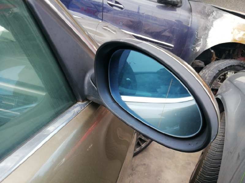 Recambio de retrovisor derecho para bmw serie 3 berlina (e90) 330i referencia OEM IAM  NO ABATIBLE 5 PINES
