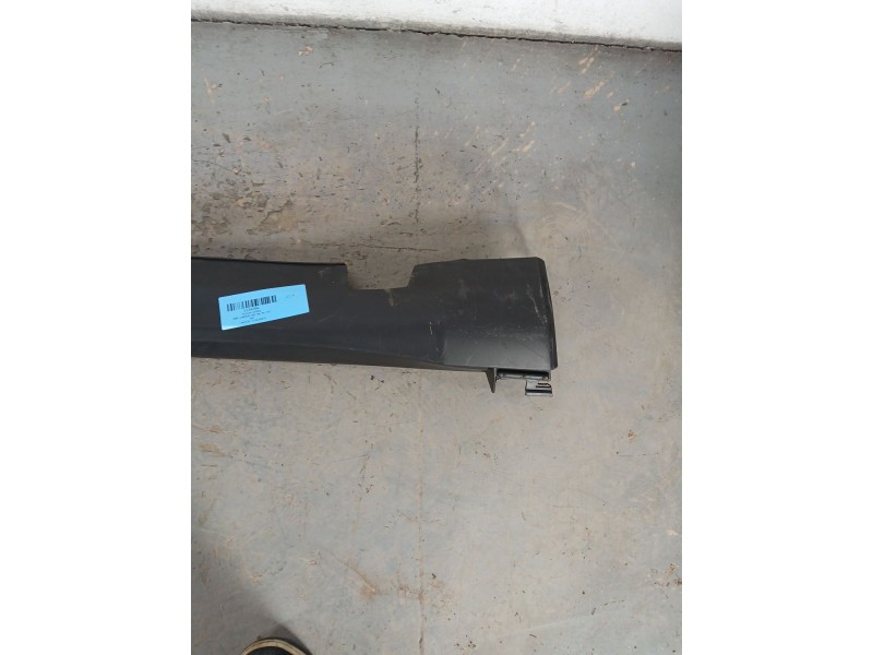 Recambio de faldon lateral para jeep compass (mp, m6, mv, m7) 1.3 referencia OEM IAM  izquierdo x1