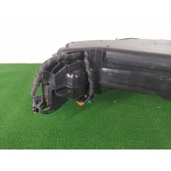 Recambio de deposito adblue para volkswagen golf vii (5g1, bq1, be1, be2) 1.6 tdi referencia OEM IAM 5Q0131331C  