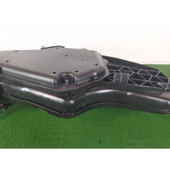 Recambio de deposito adblue para volkswagen golf vii (5g1, bq1, be1, be2) 1.6 tdi referencia OEM IAM 5Q0131331C  