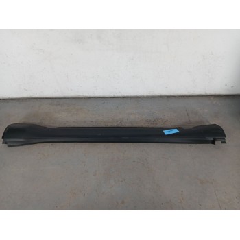 Recambio de faldon lateral para jeep compass (mp, m6, mv, m7) 1.3 referencia OEM IAM  izquierdo x1