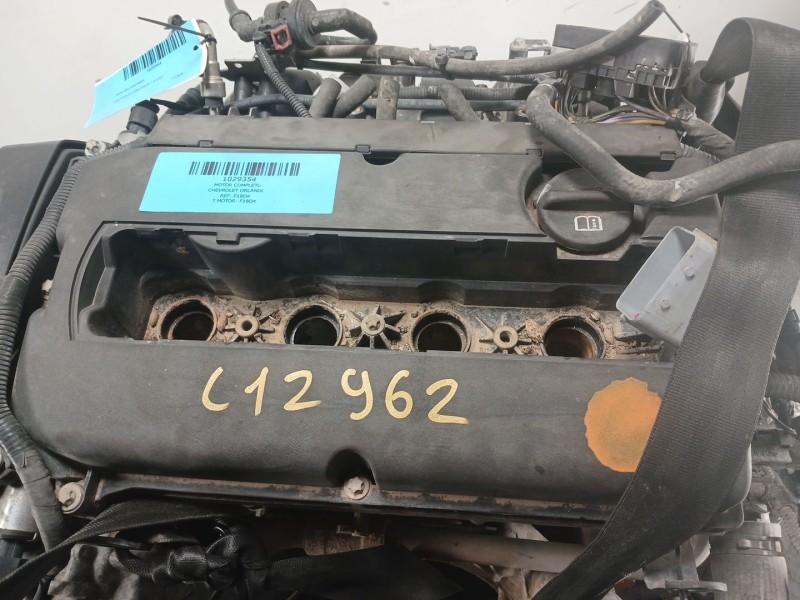 Recambio de tapa balancines para chevrolet orlando 1.8 cat referencia OEM IAM   