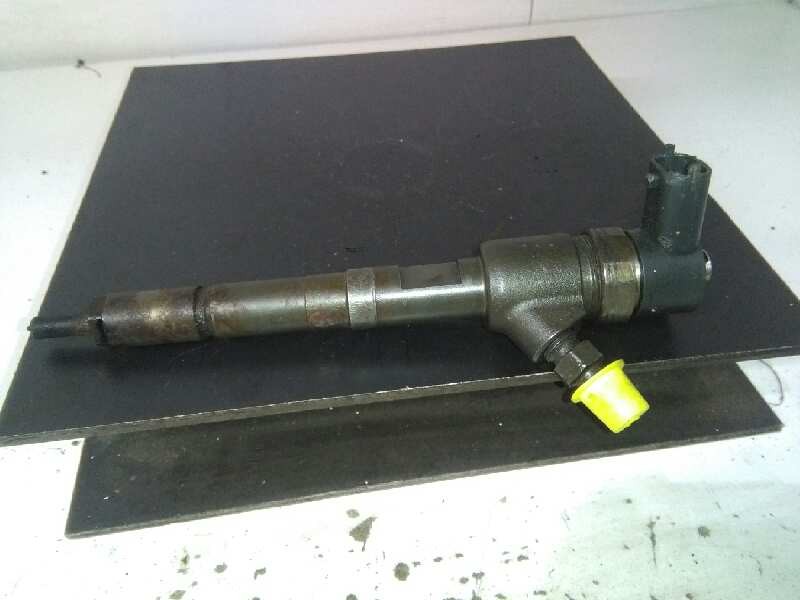 Recambio de inyector para opel corsa d cmon referencia OEM IAM   