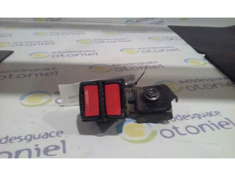 Recambio de enganche cinturon para renault clio ii fase i (b/cbo) 1.2 referencia OEM IAM   